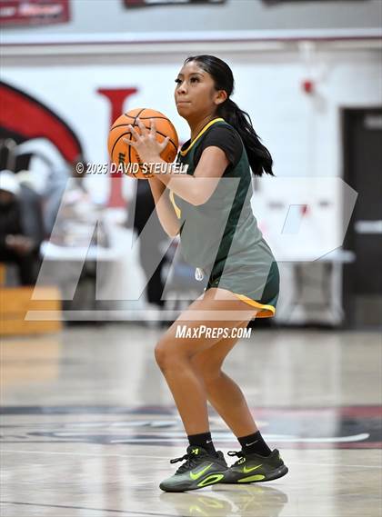 Thumbnail 2 in Franklin vs. Foothill (916 vs. 209 Challenge) photogallery.