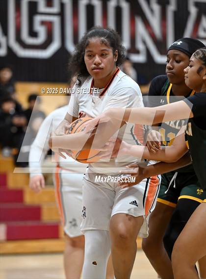 Thumbnail 3 in Franklin vs. Foothill (916 vs. 209 Challenge) photogallery.