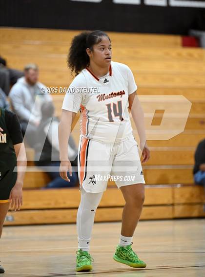 Thumbnail 2 in Franklin vs. Foothill (916 vs. 209 Challenge) photogallery.