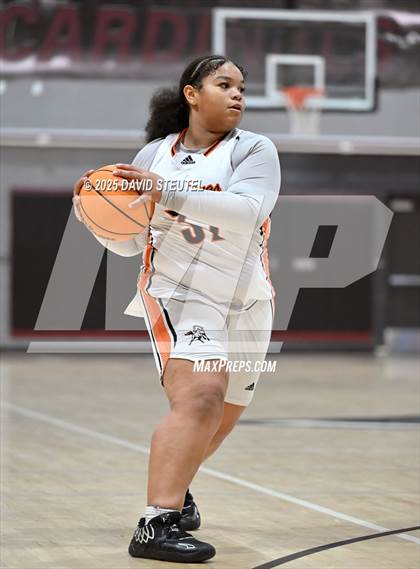 Thumbnail 2 in Franklin vs. Foothill (916 vs. 209 Challenge) photogallery.