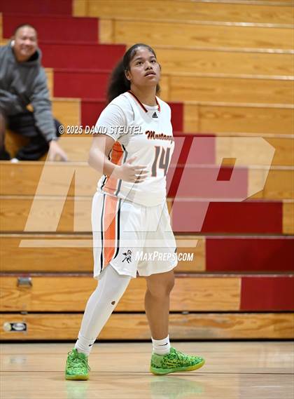 Thumbnail 2 in Franklin vs. Foothill (916 vs. 209 Challenge) photogallery.