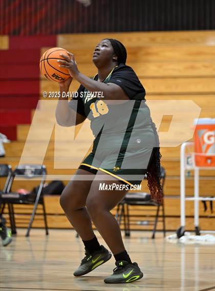 Thumbnail 1 in Franklin vs. Foothill (916 vs. 209 Challenge) photogallery.