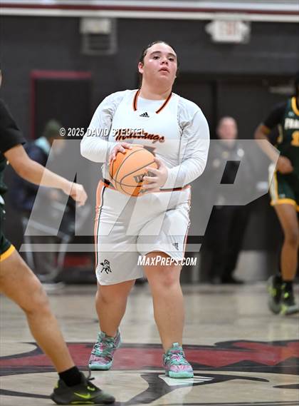 Thumbnail 2 in Franklin vs. Foothill (916 vs. 209 Challenge) photogallery.