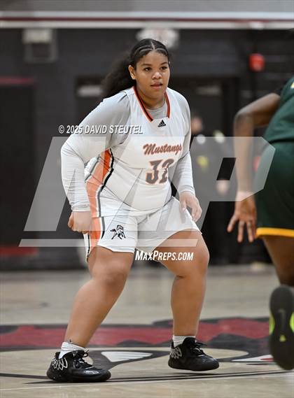 Thumbnail 1 in Franklin vs. Foothill (916 vs. 209 Challenge) photogallery.