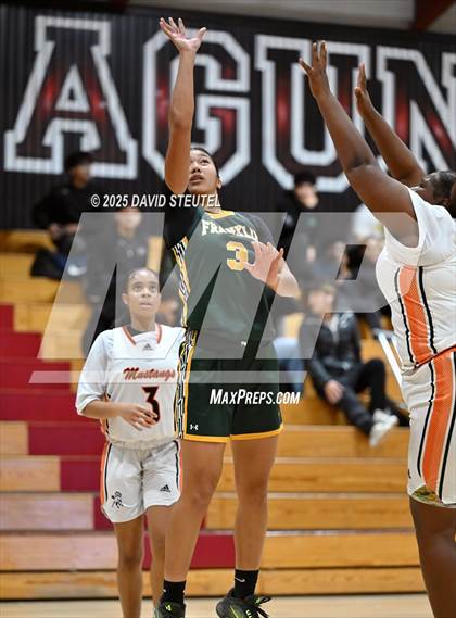 Thumbnail 1 in Franklin vs. Foothill (916 vs. 209 Challenge) photogallery.