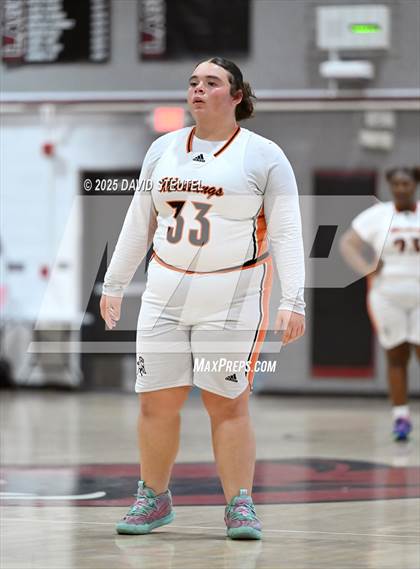 Thumbnail 3 in Franklin vs. Foothill (916 vs. 209 Challenge) photogallery.