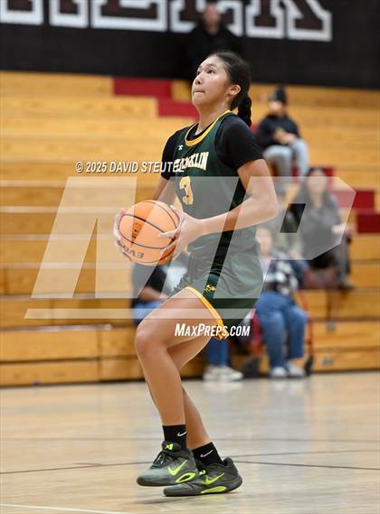 Thumbnail 3 in Franklin vs. Foothill (916 vs. 209 Challenge) photogallery.