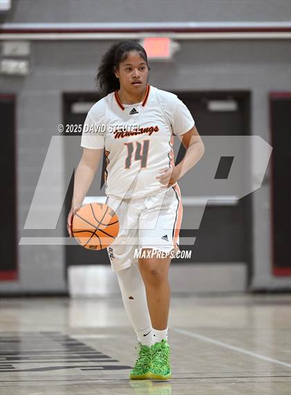 Thumbnail 1 in Franklin vs. Foothill (916 vs. 209 Challenge) photogallery.