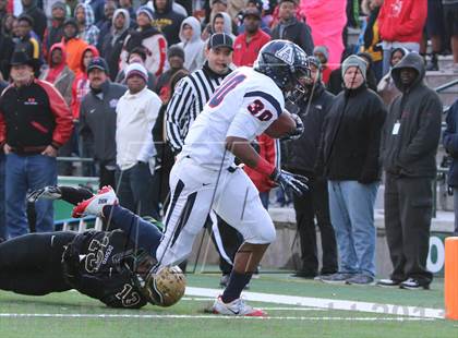 Thumbnail 3 in Allen vs. DeSoto (UIL 5A Division 1 Semifinal) photogallery.