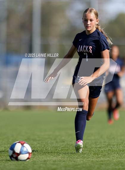Thumbnail 3 in JV: Moorhead @ Bemidji photogallery.