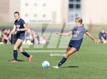 Thumbnail 2 in JV: Moorhead @ Bemidji photogallery.
