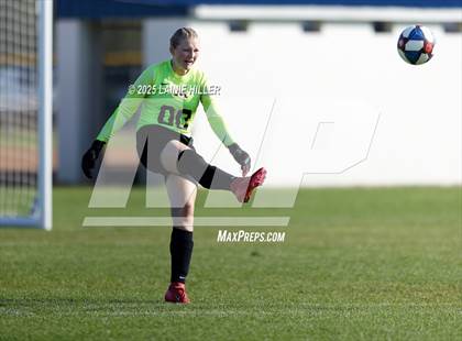 Thumbnail 1 in JV: Moorhead @ Bemidji photogallery.