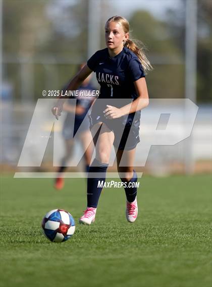 Thumbnail 3 in JV: Moorhead @ Bemidji photogallery.