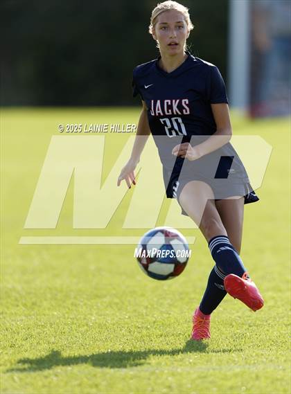 Thumbnail 2 in JV: Moorhead @ Bemidji photogallery.