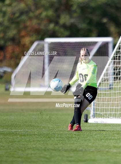 Thumbnail 3 in JV: Moorhead @ Bemidji photogallery.