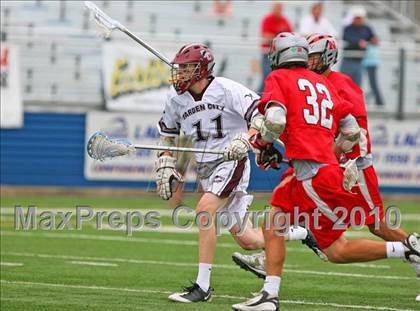 Thumbnail 1 in Niskayuna vs. Garden City (NYSPHSAA Class B Semifinal) photogallery.