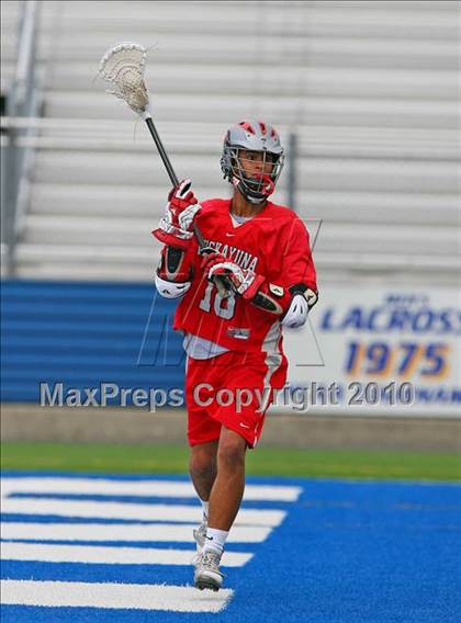 Thumbnail 2 in Niskayuna vs. Garden City (NYSPHSAA Class B Semifinal) photogallery.