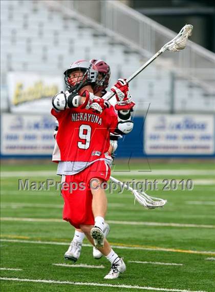 Thumbnail 2 in Niskayuna vs. Garden City (NYSPHSAA Class B Semifinal) photogallery.