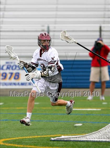 Thumbnail 1 in Niskayuna vs. Garden City (NYSPHSAA Class B Semifinal) photogallery.