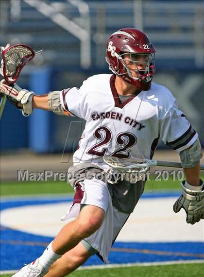 Thumbnail 3 in Niskayuna vs. Garden City (NYSPHSAA Class B Semifinal) photogallery.