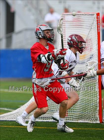 Thumbnail 1 in Niskayuna vs. Garden City (NYSPHSAA Class B Semifinal) photogallery.