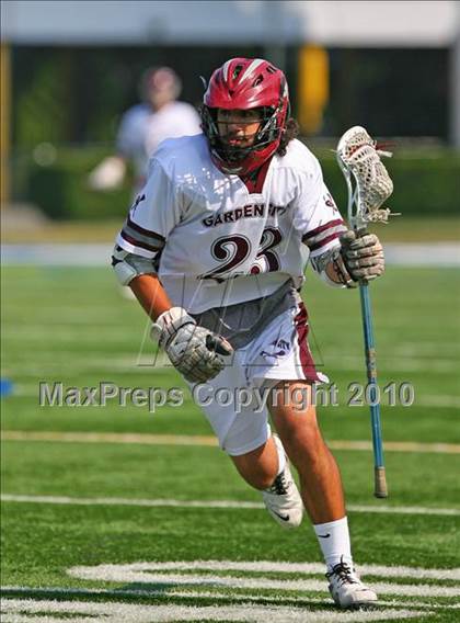 Thumbnail 1 in Niskayuna vs. Garden City (NYSPHSAA Class B Semifinal) photogallery.