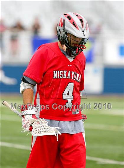 Thumbnail 3 in Niskayuna vs. Garden City (NYSPHSAA Class B Semifinal) photogallery.