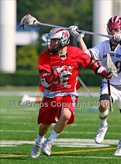 Thumbnail 1 in Niskayuna vs. Garden City (NYSPHSAA Class B Semifinal) photogallery.