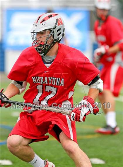 Thumbnail 2 in Niskayuna vs. Garden City (NYSPHSAA Class B Semifinal) photogallery.