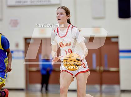Thumbnail 1 in Cathedral Catholic vs. Grossmont (CIF-SDS Division 1 Final) photogallery.