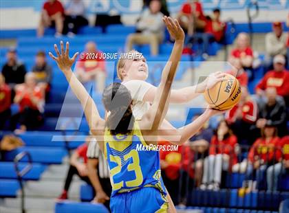 Thumbnail 3 in Cathedral Catholic vs. Grossmont (CIF-SDS Division 1 Final) photogallery.