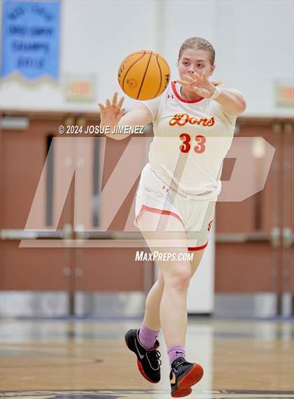 Thumbnail 1 in Cathedral Catholic vs. Grossmont (CIF-SDS Division 1 Final) photogallery.