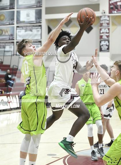 Thumbnail 2 in Cimarron-Memorial vs. Urspring -Germany (Rancho Mirage Holiday Invitational) photogallery.