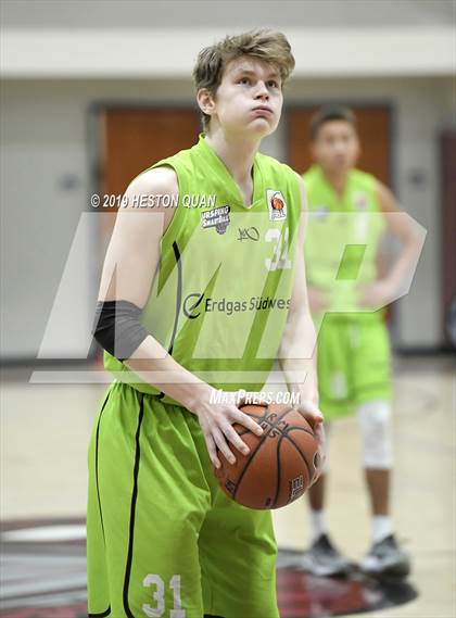 Thumbnail 1 in Cimarron-Memorial vs. Urspring -Germany (Rancho Mirage Holiday Invitational) photogallery.