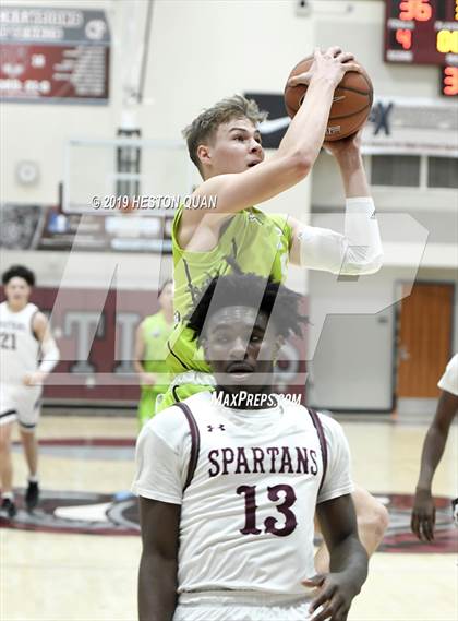 Thumbnail 1 in Cimarron-Memorial vs. Urspring -Germany (Rancho Mirage Holiday Invitational) photogallery.