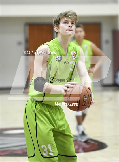 Thumbnail 2 in Cimarron-Memorial vs. Urspring -Germany (Rancho Mirage Holiday Invitational) photogallery.