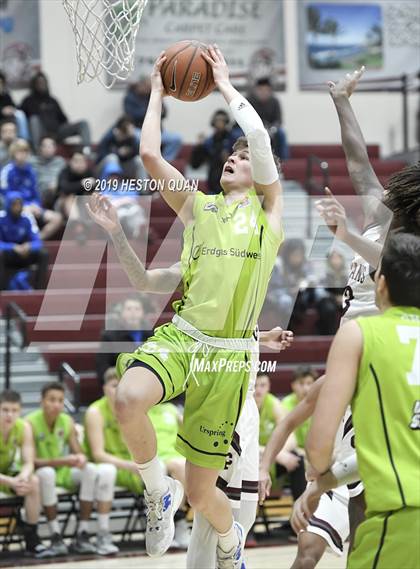 Thumbnail 3 in Cimarron-Memorial vs. Urspring -Germany (Rancho Mirage Holiday Invitational) photogallery.