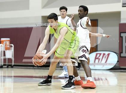 Thumbnail 1 in Cimarron-Memorial vs. Urspring -Germany (Rancho Mirage Holiday Invitational) photogallery.