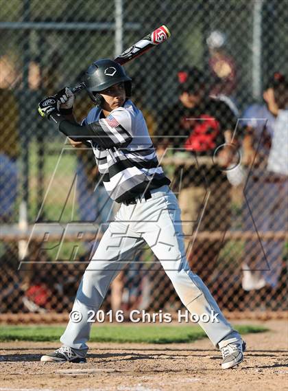 Thumbnail 1 in Mountain View vs. Rio Rico (Lancer Baseball Classic) photogallery.