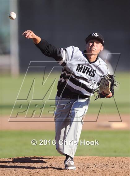 Thumbnail 2 in Mountain View vs. Rio Rico (Lancer Baseball Classic) photogallery.