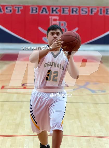 Thumbnail 2 in Kennedy vs. Shafter (Ralph Krave Memorial Tournament) photogallery.