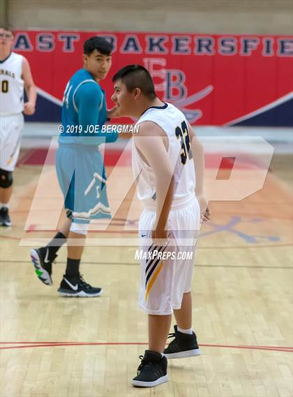 Thumbnail 1 in Kennedy vs. Shafter (Ralph Krave Memorial Tournament) photogallery.