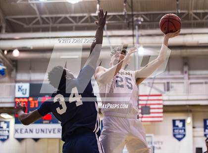 Thumbnail 2 in Koinonia Academy vs. Our Savior New American (Metro Classic) photogallery.