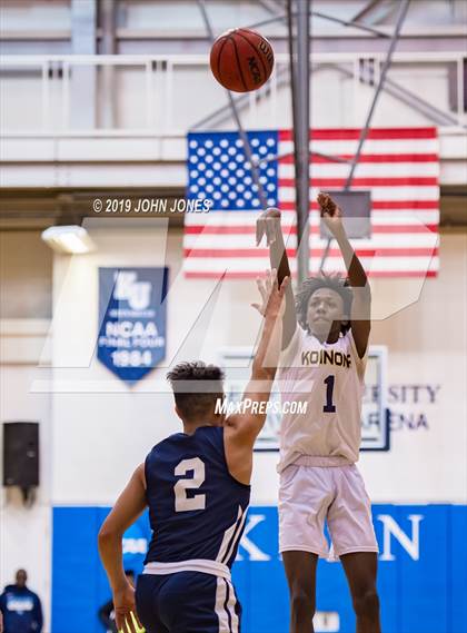 Thumbnail 2 in Koinonia Academy vs. Our Savior New American (Metro Classic) photogallery.