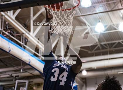 Thumbnail 1 in Koinonia Academy vs. Our Savior New American (Metro Classic) photogallery.
