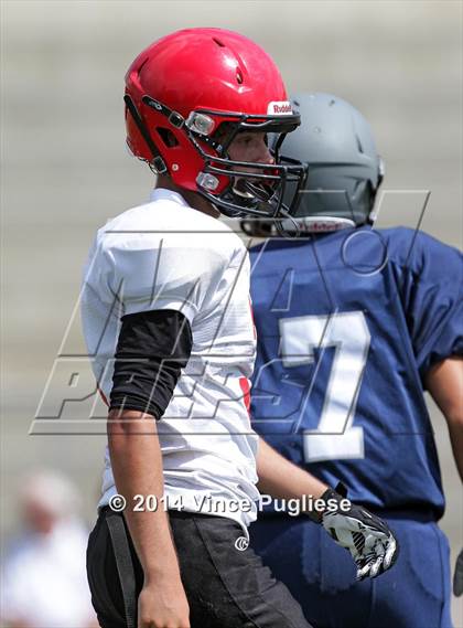 Thumbnail 2 in Mountain Empire vs. Flintridge Prep photogallery.