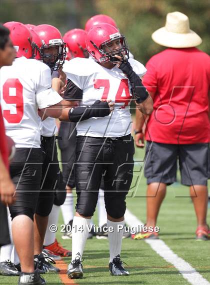 Thumbnail 3 in Mountain Empire vs. Flintridge Prep photogallery.