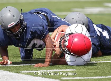 Thumbnail 2 in Mountain Empire vs. Flintridge Prep photogallery.