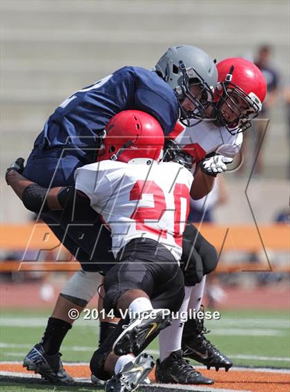 Thumbnail 3 in Mountain Empire vs. Flintridge Prep photogallery.