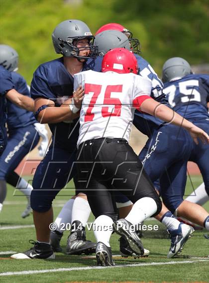 Thumbnail 3 in Mountain Empire vs. Flintridge Prep photogallery.